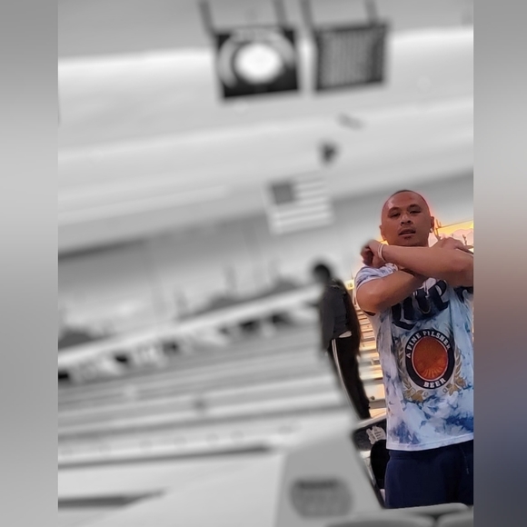 Meet your Posher, Jay - Picture 3 of 5